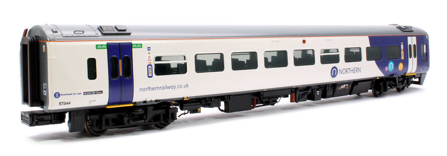 Class 158 2-Car DMU 158844 Northern - DCC Sound