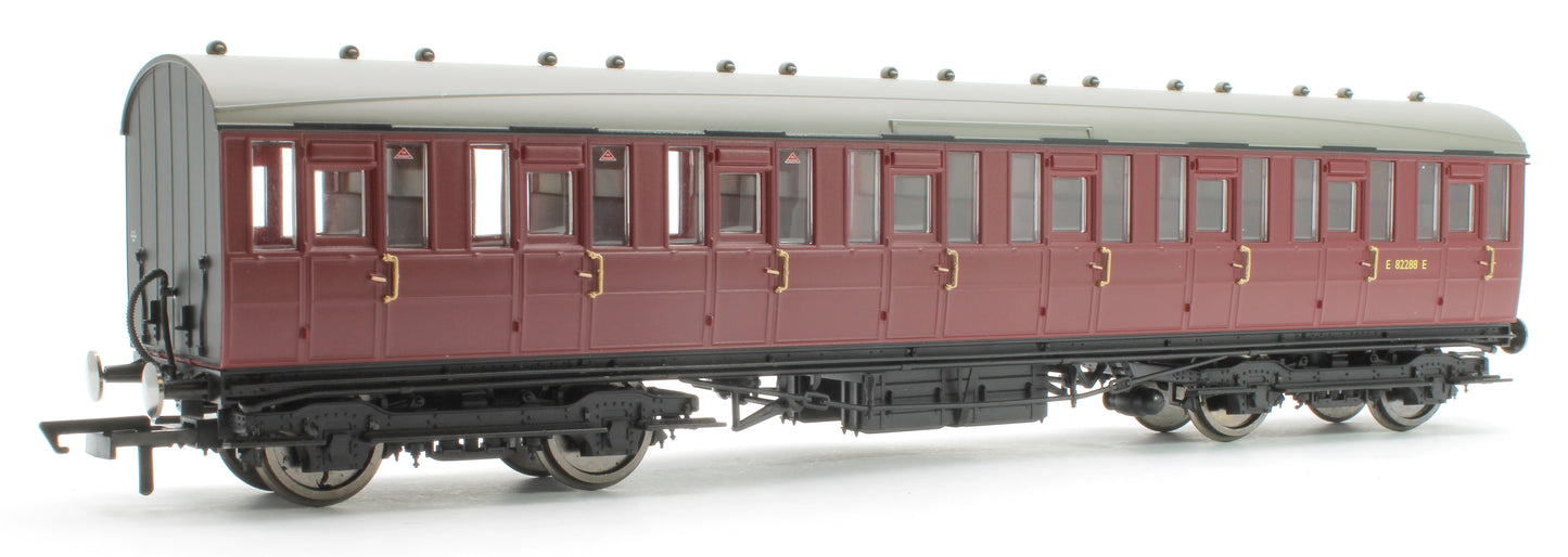 BR Gresley Suburban 3rd Class E82288E Coach