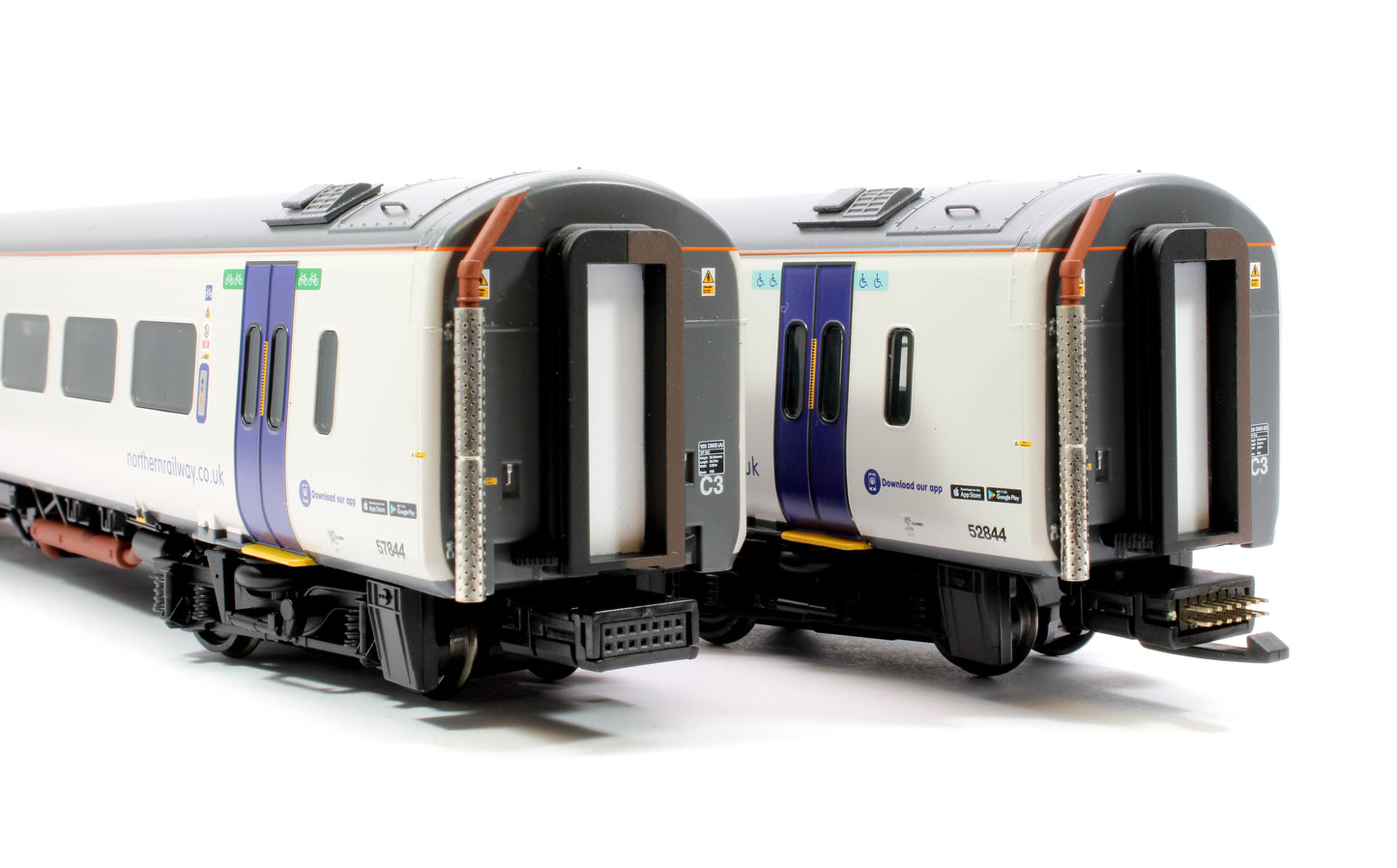 Class 158 2-Car DMU 158844 Northern - DCC Sound