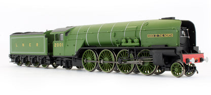 Pre-Owned RailRoad LNER 2-8-2 Class P2 'Cock O' The North' Steam Locomotive