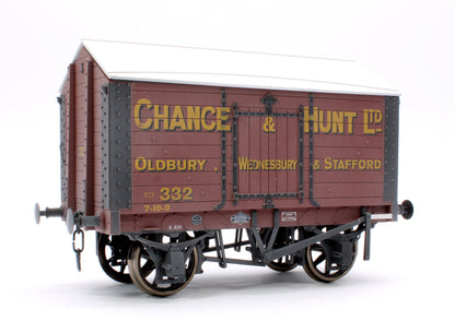 Salt Van Chance & Hunt 332 - Weathered