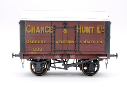 Salt Van Chance & Hunt 332 - Weathered