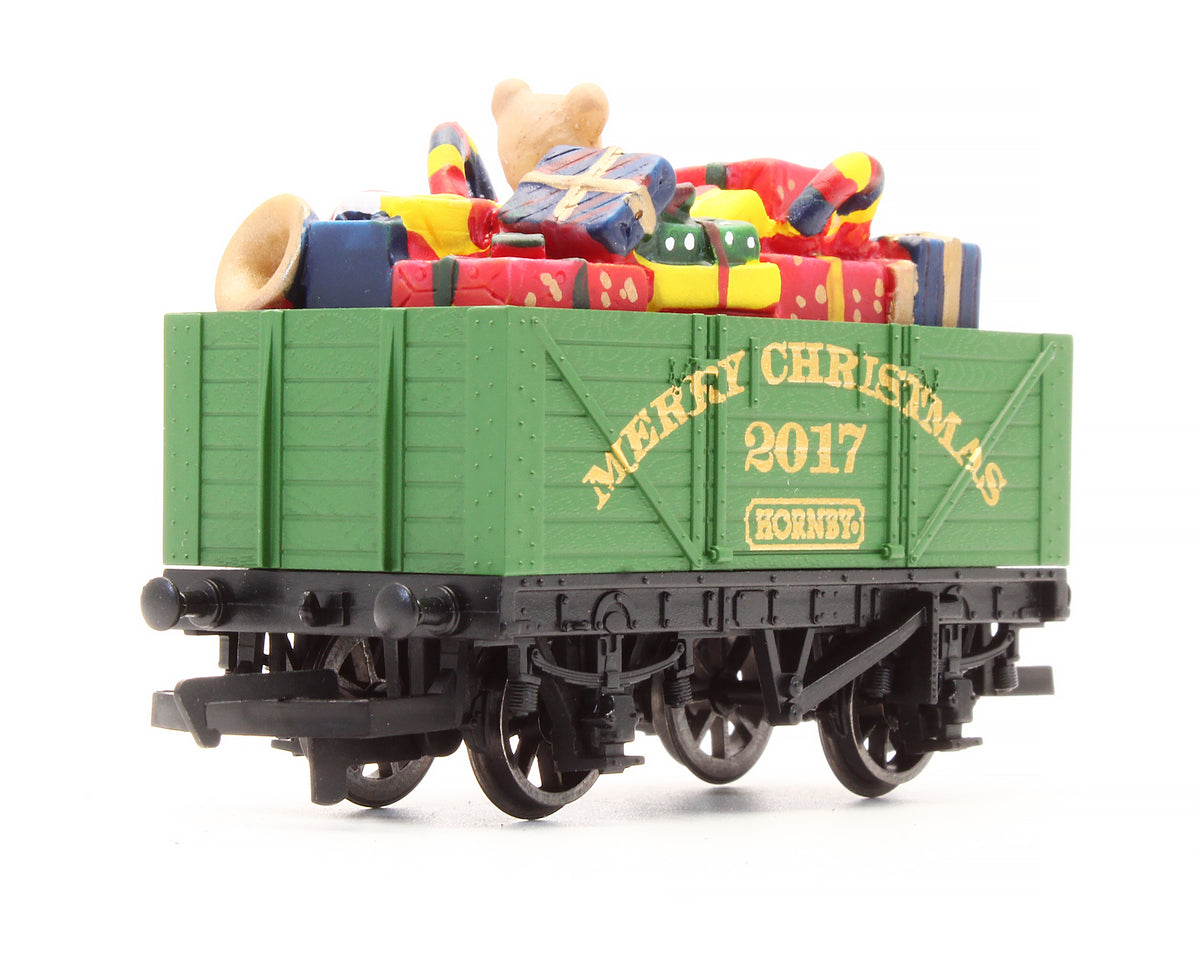 Pre-Owned R6825 7 Plank Wagon Christmas 2017
