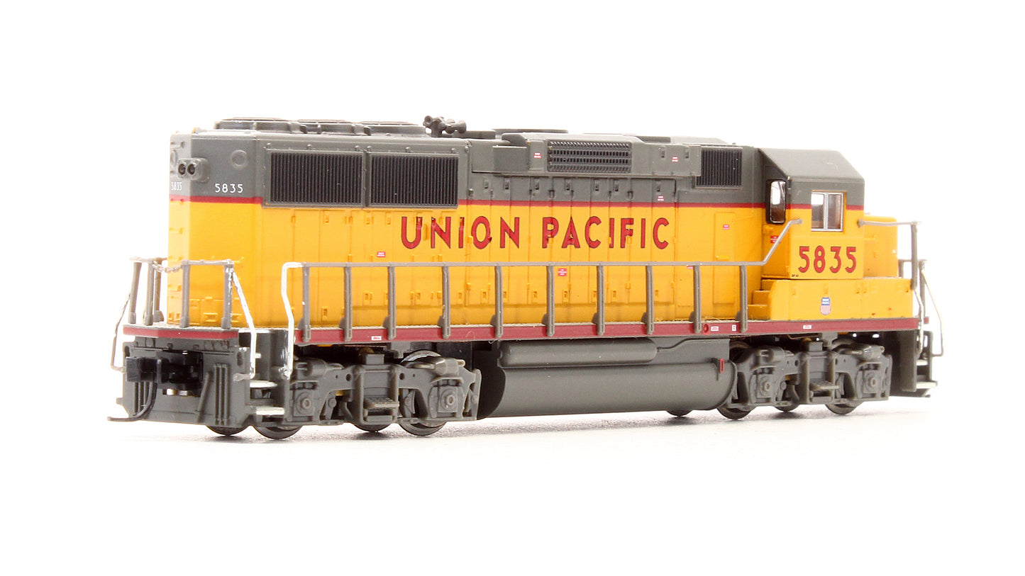 Pre-Owned 7477 GP60 Diesel Locomotive Union Pacific - Road #5835