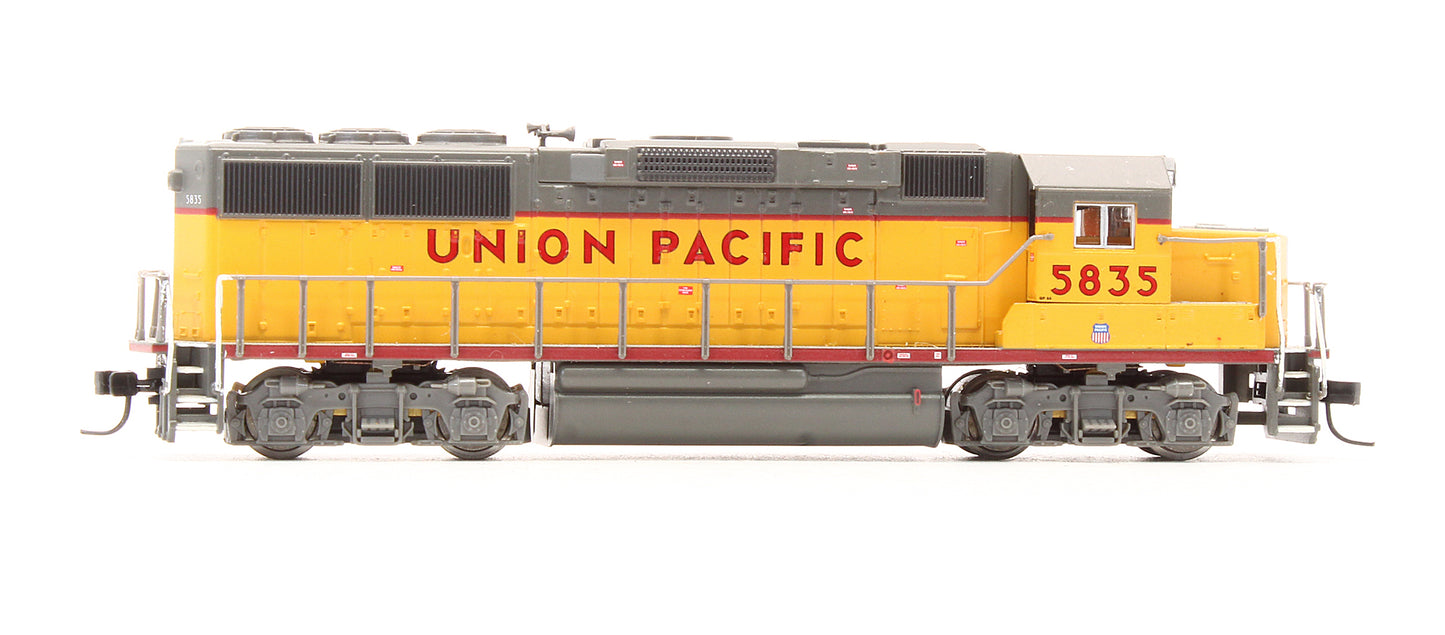 Pre-Owned 7477 GP60 Diesel Locomotive Union Pacific - Road #5835