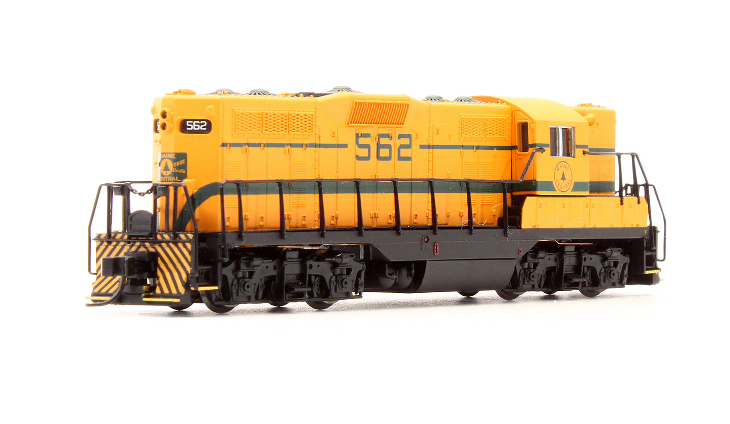 Pre-Owned 48063 GP7 Maine Central Diesel Locomotive - Road #562