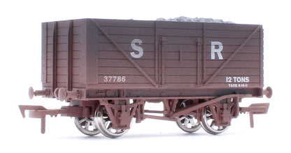 8 Plank Wagon SR 37786 - Weathered