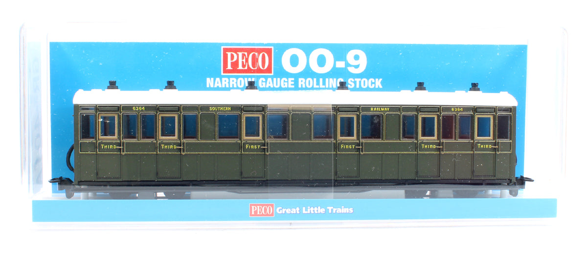 Peco GR-401A L&B Composite coach 1st/3rd Southern Railway