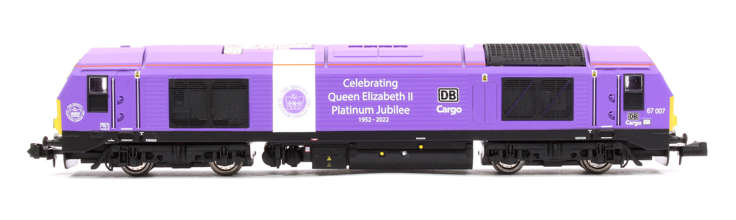 Pre-Owned Class 67 DB Cargo 'Celebrating Queen Elizabeth II Platinum Jubilee' 67007 Diesel Locomotive
