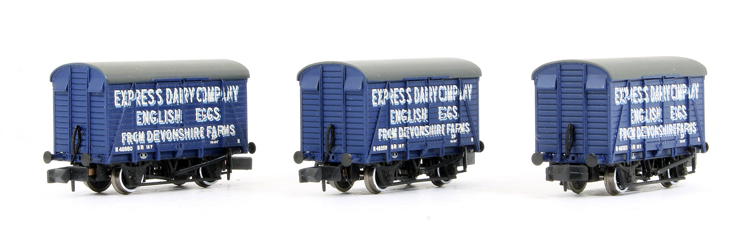 Pre-Owned Set Of Three 12t Southern Ventilated Vans 'Express Dairy Company'