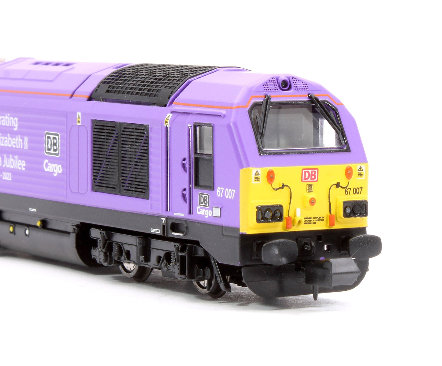 Pre-Owned Class 67 DB Cargo 'Celebrating Queen Elizabeth II Platinum Jubilee' 67007 Diesel Locomotive