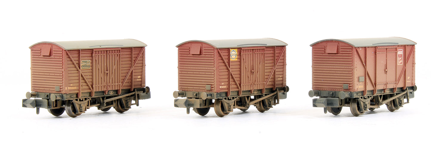 Pre-Owned Set Of Three 12t Ventilated Vans BR Bauxite (Early) Weathered (Exclusive Edition)
