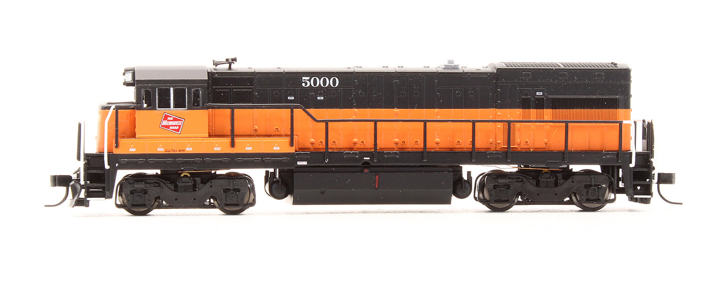 Pre-Owned 45919 U23B Milwaukee Road Diesel Locomotive - Road #5000