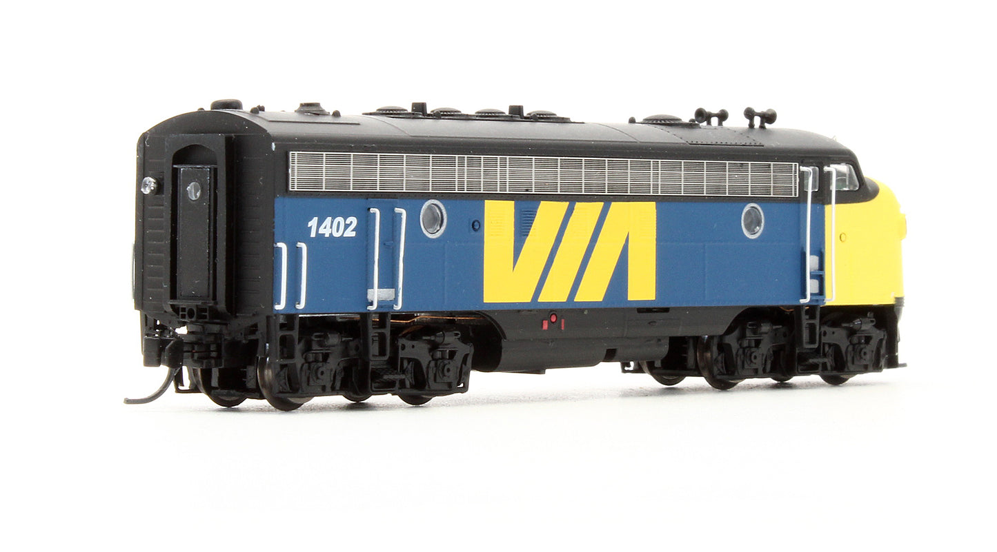 Pre-Owned VIA Rail FP7A Diesel Locomotive - Road #1402