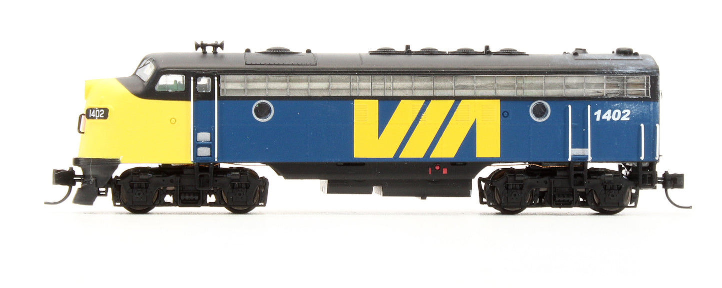 Pre-Owned VIA Rail FP7A Diesel Locomotive - Road #1402