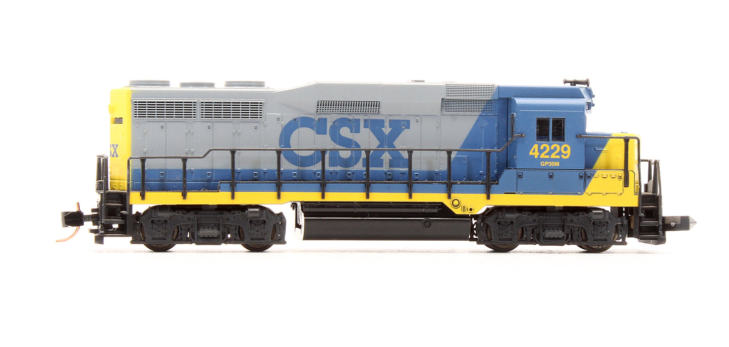 Pre-Owned 4726 GP30 Diesel Locomotive CSX - Road #4229