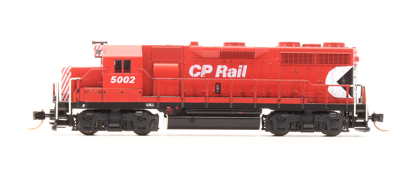 Pre-Owned 4627 GP35 Diesel Locomotive CP Rail - Road #5002