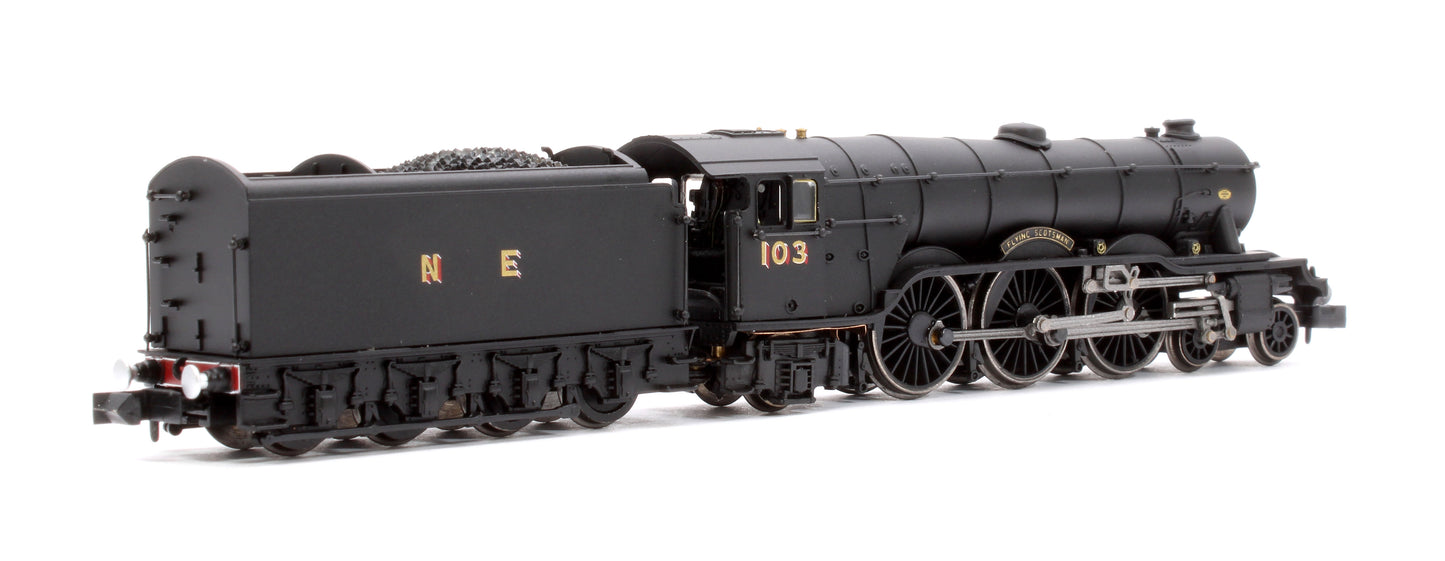 A10 Flying Scotsman 103 Wartime Black NE Steam Locomotive - DCC Fitted