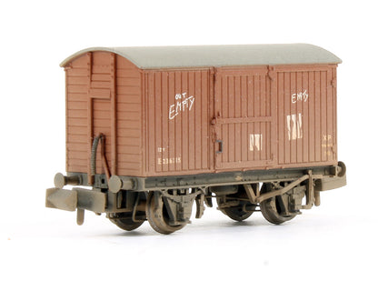377-990 Pre-Owned Set Of 3 BR Bauxite (Early) Eastern Vent Vans (Weathered)