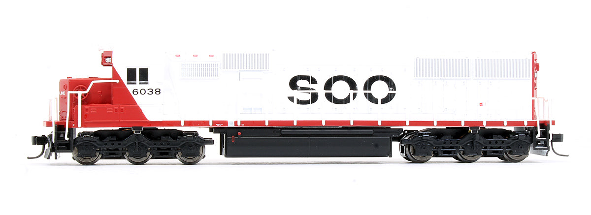 Pre-Owned Dash SD-60 Diesel Locomotive Soo Line - Road #6038