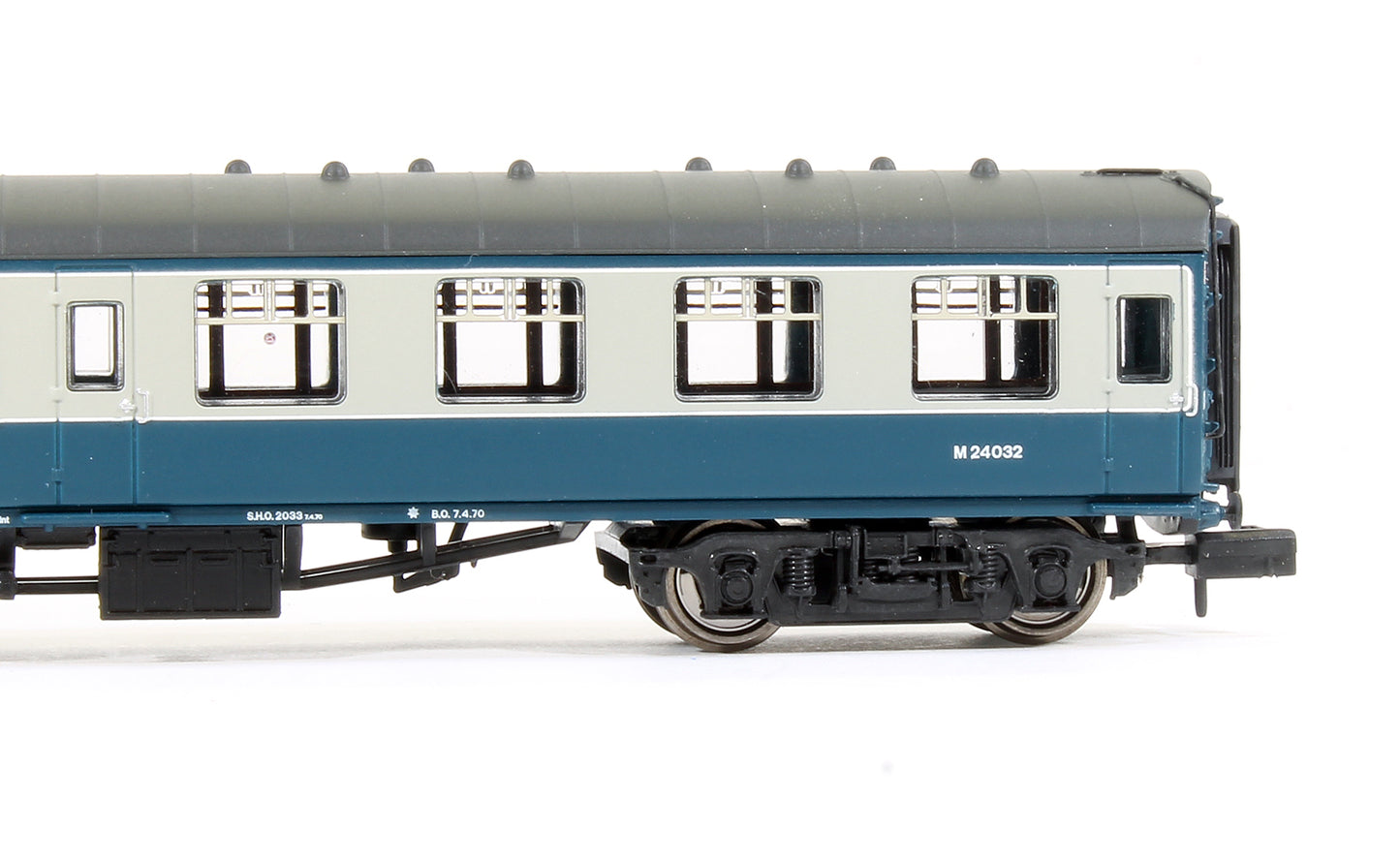 374-055E Pre-Owned MK1 SK Corridor Second Coach BR Blue & Grey M24032