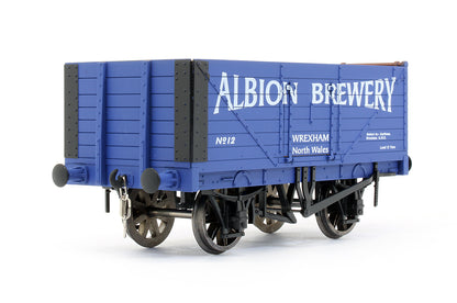 Pre-Owned 7 Plank Wagon 'Albion Brewery' No.12 - Limited Edition