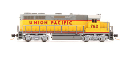 Pre-Owned 4621 GP35 Diesel Locomotive Union Pacific - Road #762
