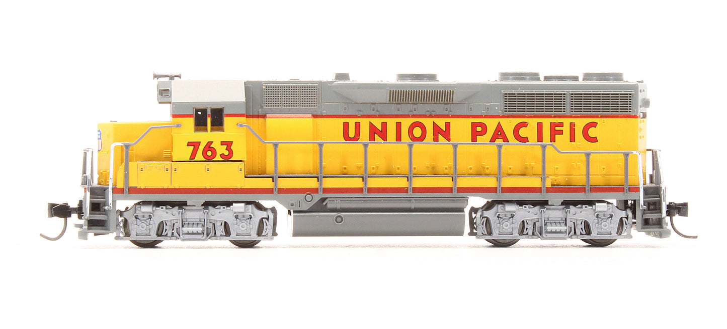 Pre-Owned 4622 GP35 Diesel Locomotive Union Pacific - Road #763