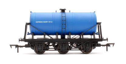 Pre-Owned 4F-031-009 Express Dairy 6 Wheel Milk Tanker