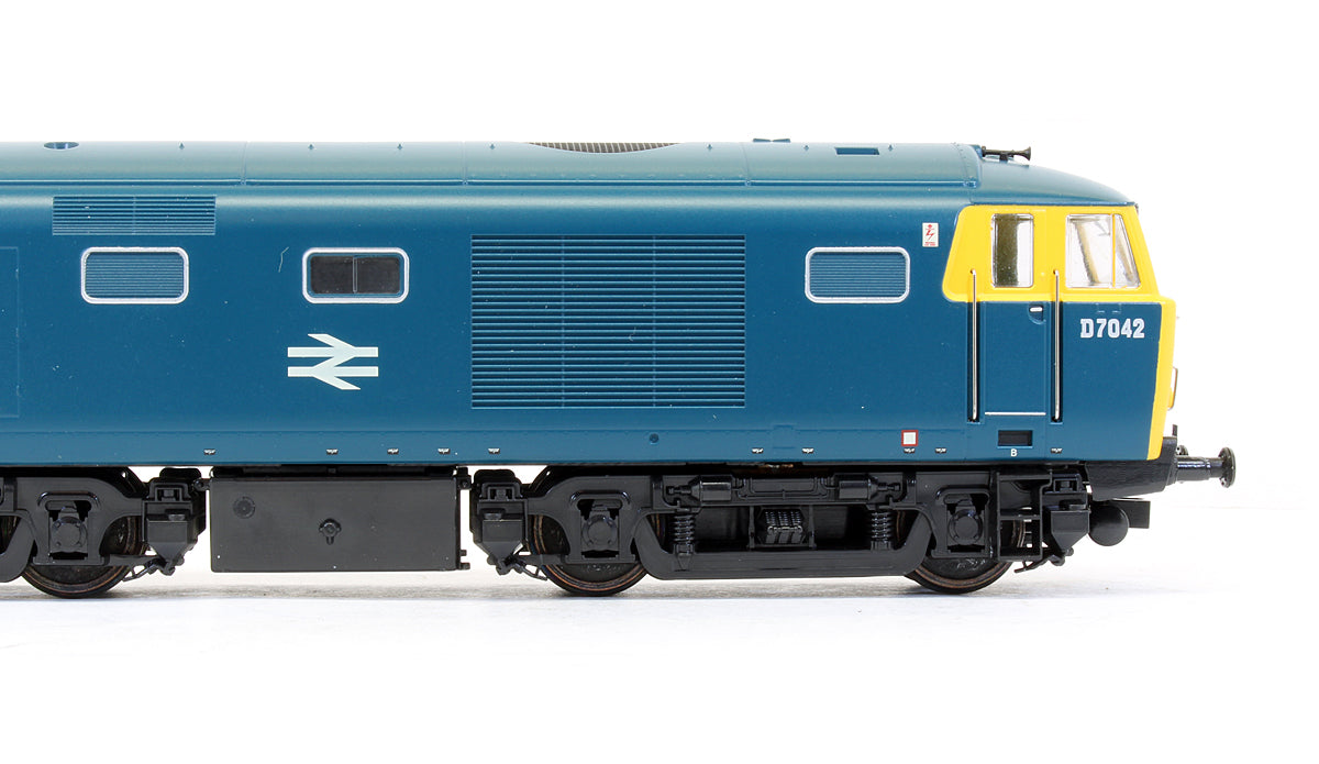 Pre-Owned 3503 Class 35 Hymek BR Blue D7042 Diesel Locomotive