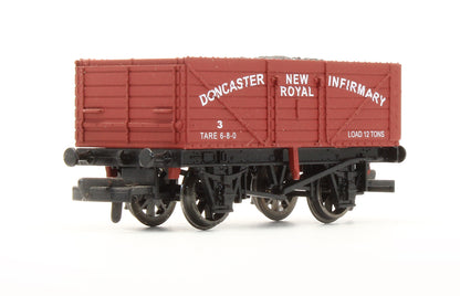 Pre-Owned 7 Plank Wagon 'Doncaster New Royal Infirmary' No.3 - Limited Edition