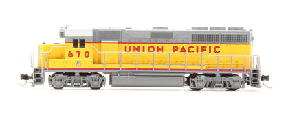 Pre-Owned 48536 GP40 Diesel Locomotive Union Pacific - Road #670