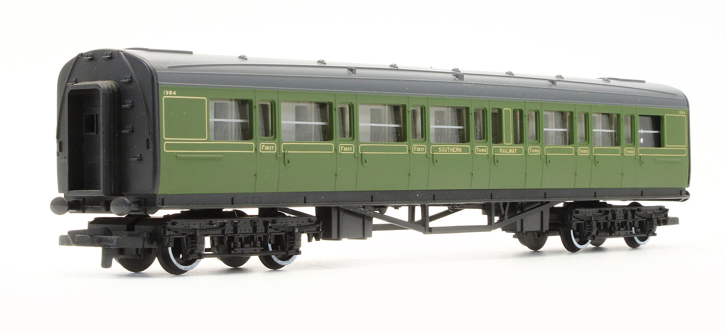 Pre-Owned SR Composite Coach '1384'
