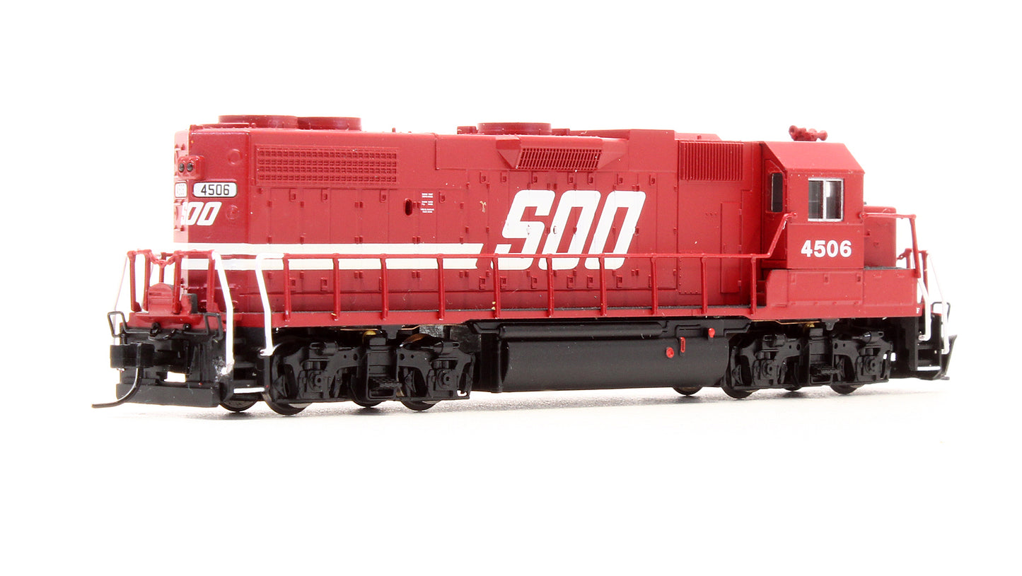 Pre-Owned 47687 GP38-2 Diesel Locomotive Soo Line - Road #4506