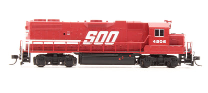 Pre-Owned 47687 GP38-2 Diesel Locomotive Soo Line - Road #4506