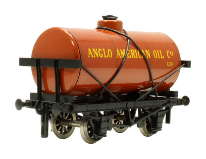 Pre-Owned Set 4 of 3x Mixed Tanker Wagons