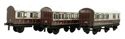 Pre-Owned Set 7 of 3x CR 1st / 3rd Six Wheeled Coaches
