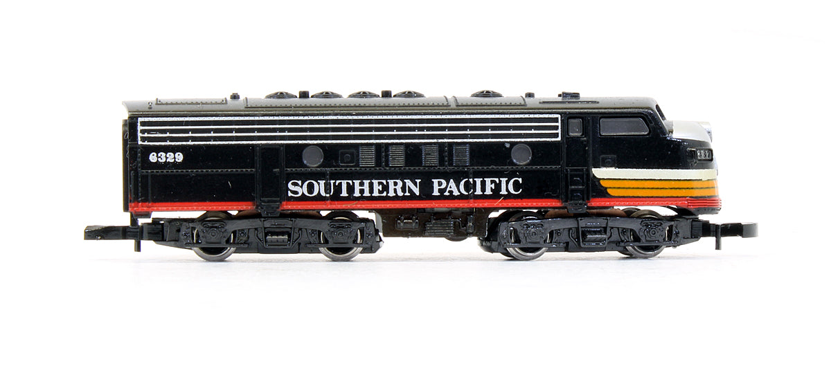 Pre-Owned Southern Pacific F7A - Road #6329 Diesel Locomotive