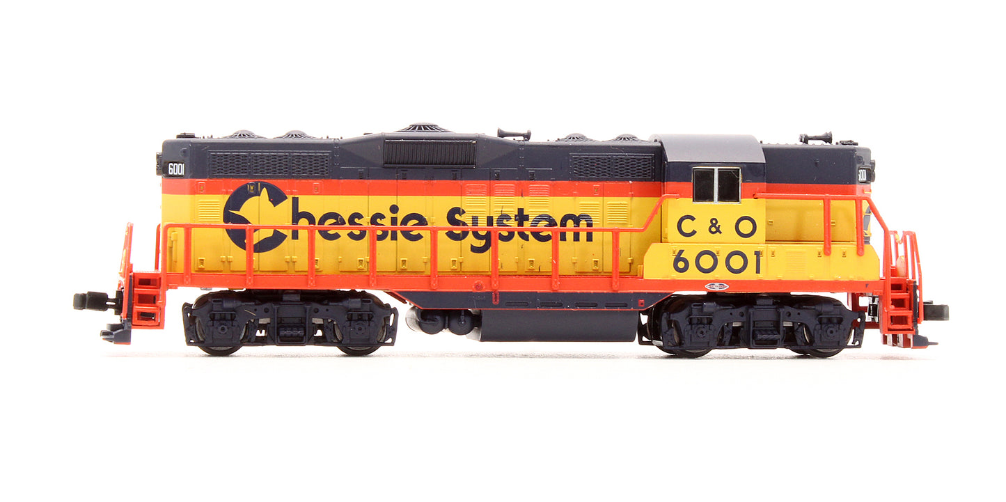 Pre-Owned 40 003 109 GP9 Diesel Locomotive Chessie System (C&O) - Road #6001
