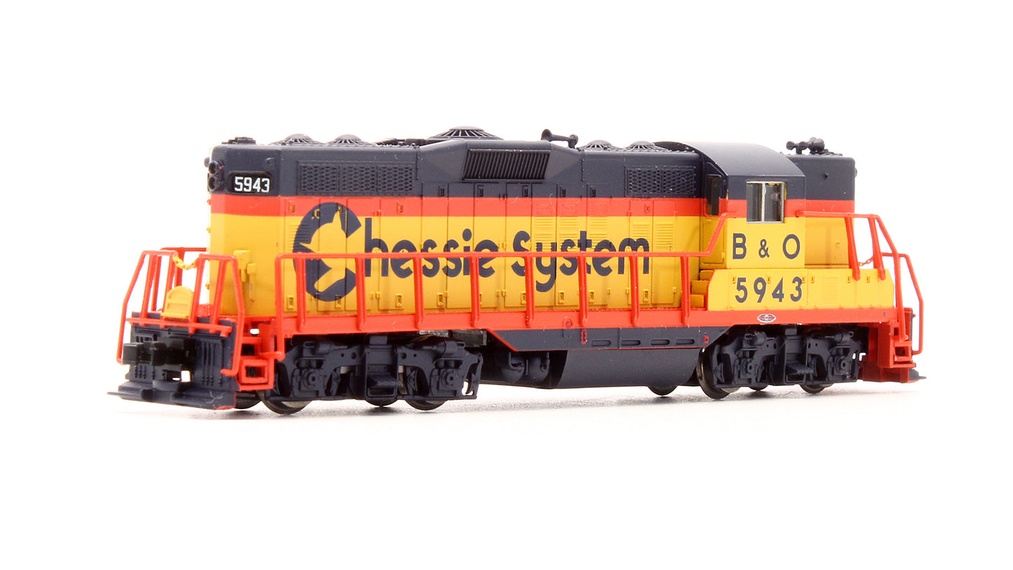 Pre-Owned 40 003 107 GP9 Diesel Locomotive Chessie System (B&O) - Road #5943