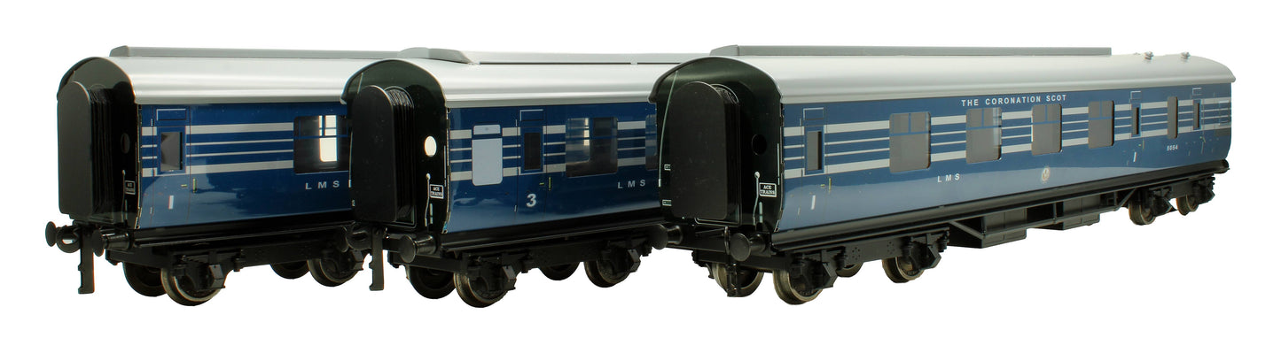Pre-Owned Set of 3x LMS Blue Coronation Scot Coaches