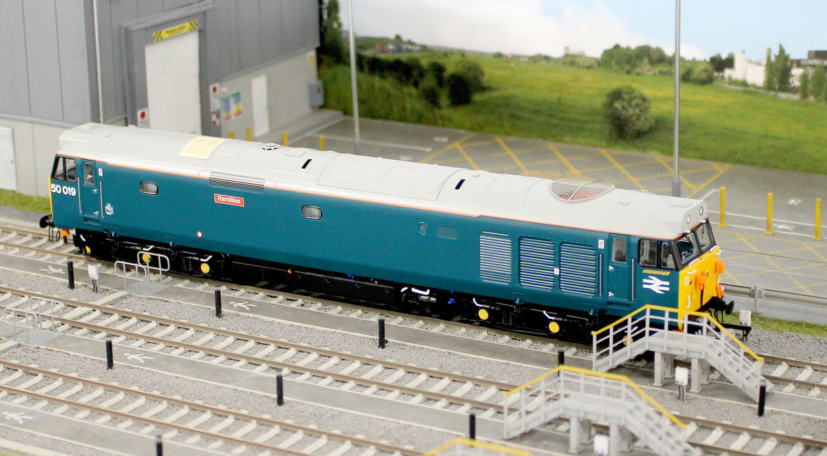ACC2391-DCC Class 50 BR Laira Blue 'Ramillies' No.50019 Diesel Locomotive - DCC Sound