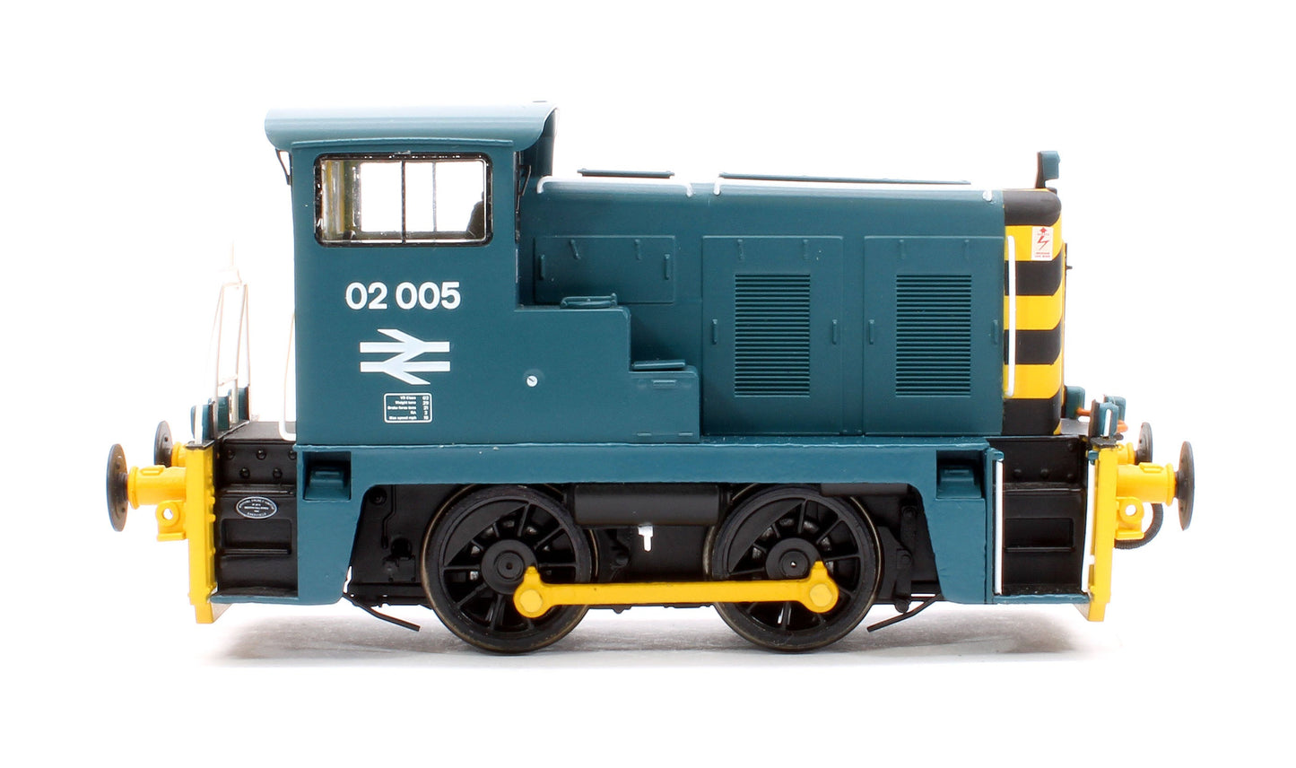 Pre-Owned Class 02 005 BR Blue with Wasp Stripes & Yellow Bufferbeam Diesel Locomotive