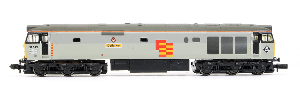 Pre-Owned 371-252 Class 50149 'Defiance' Two Tone Grey Diesel Locomotive