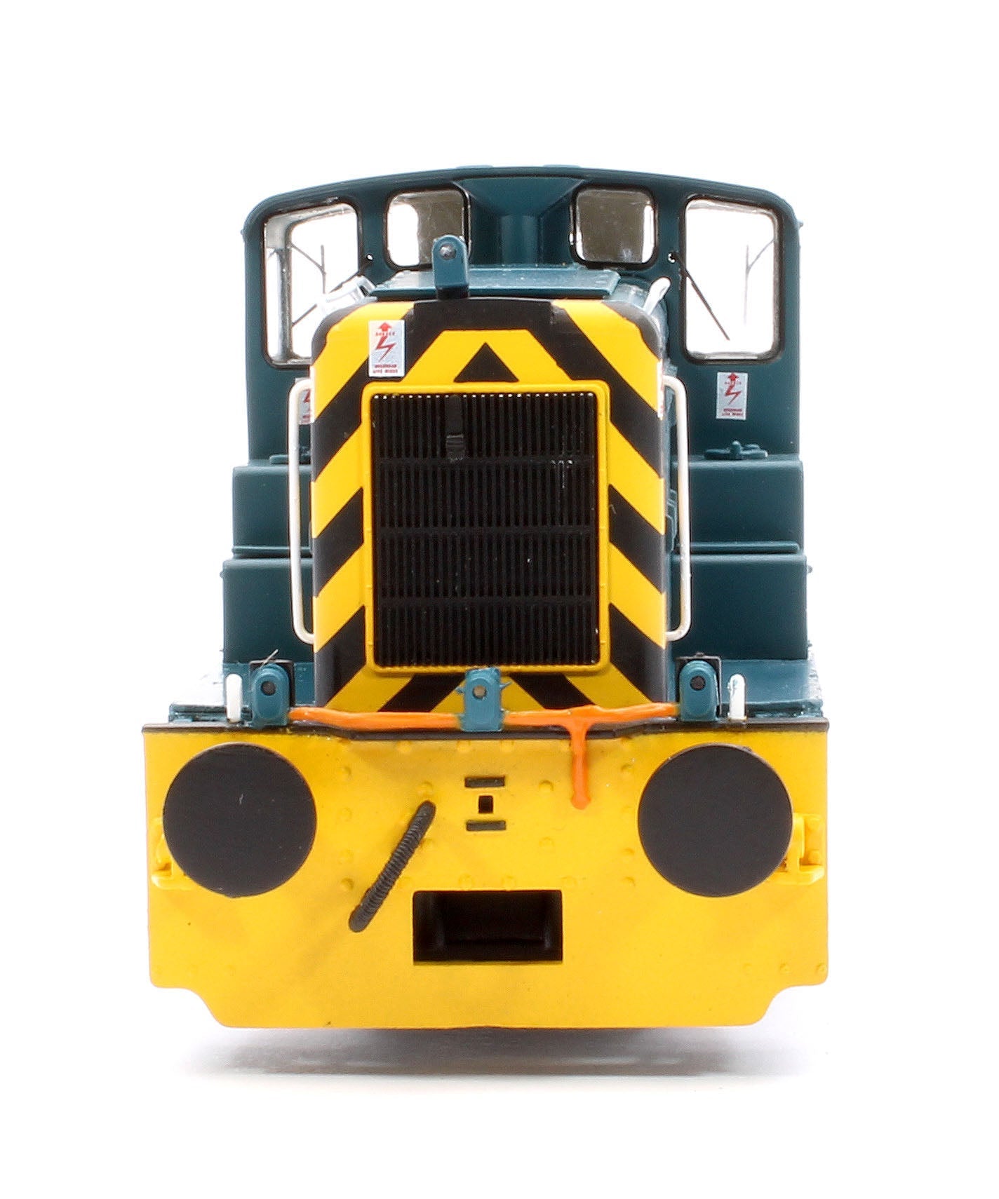 Pre-Owned Class 02 005 BR Blue with Wasp Stripes & Yellow Bufferbeam Diesel Locomotive