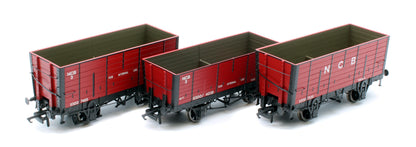 NER 20t Hopper - P7 Hopper - NCB Ashington: NCB Red - Triple Pack