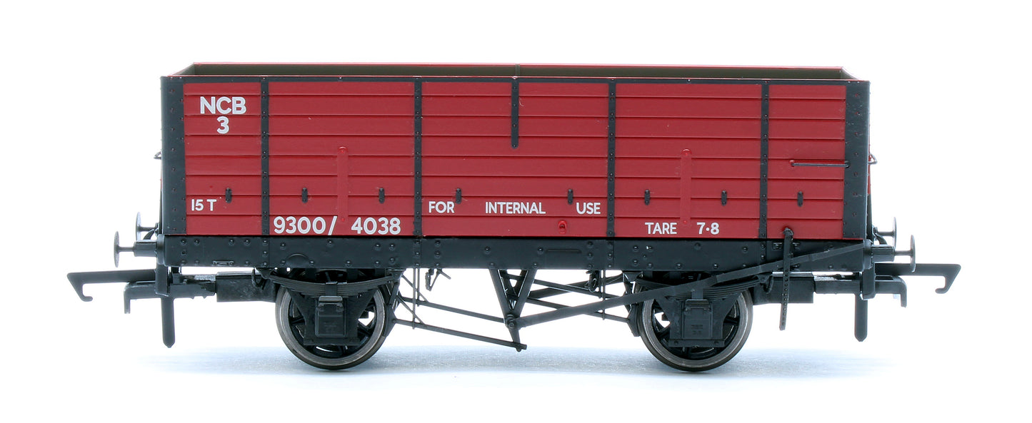 NER 20t Hopper - P7 Hopper - NCB Ashington: NCB Red - Triple Pack