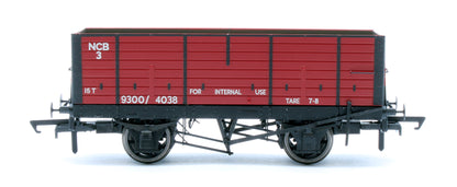 NER 20t Hopper - P7 Hopper - NCB Ashington: NCB Red - Triple Pack