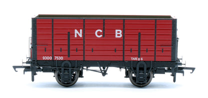 NER 20t Hopper - P7 Hopper - NCB Ashington: NCB Red - Triple Pack