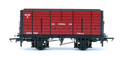 NER 20t Hopper - P7 Hopper - NCB Ashington: NCB Red - Triple Pack